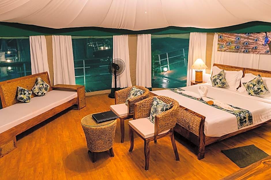 Canvas & Orchids Retreat