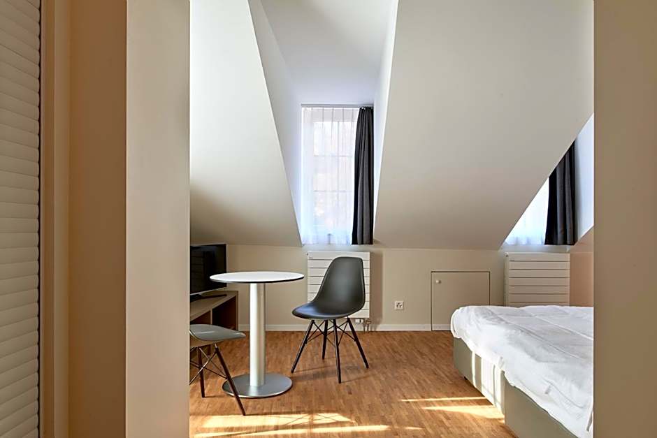 Hotel Hine Adon Fribourg