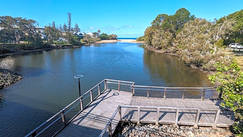 Caloundra Moffat Beach Motel