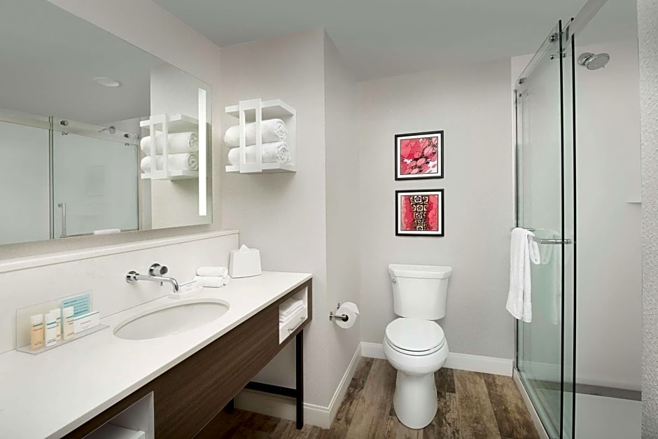 Hampton Inn Boston Logan Airport Chelsea