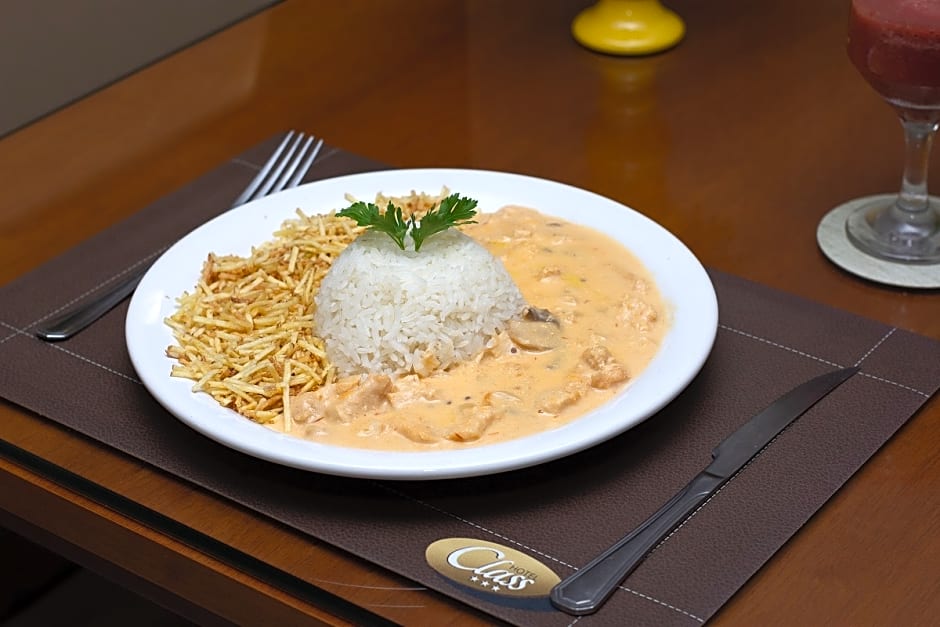 Class Hotel Pouso Alegre