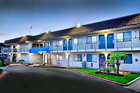 Motel 6-Palmdale, CA