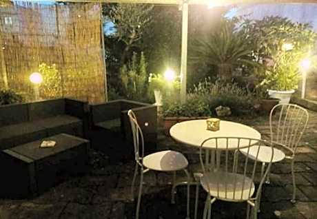 King Room with Garden View