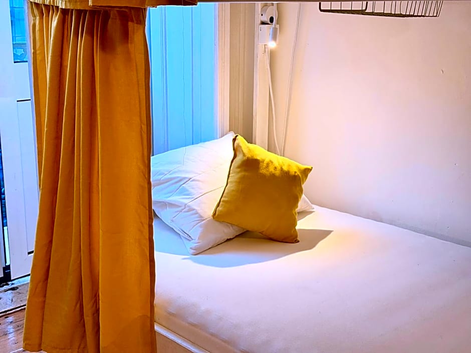 Ambiente Hostel & Rooms