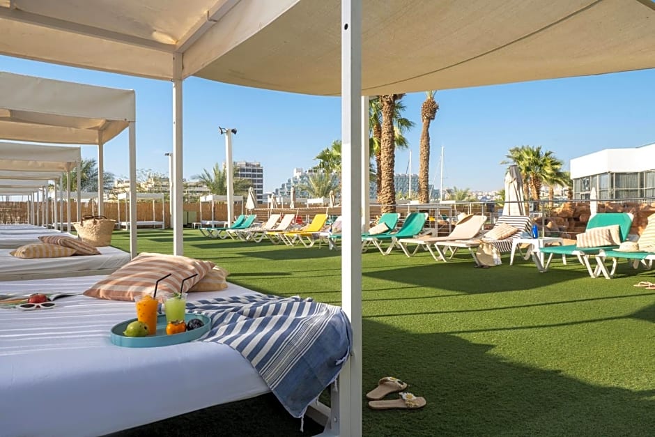 Vert Hotel Eilat