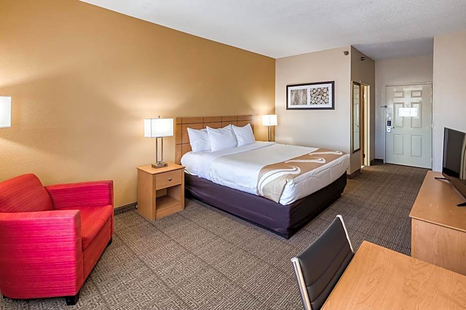 Quality Inn and Suites Springfield Southwest near I-72