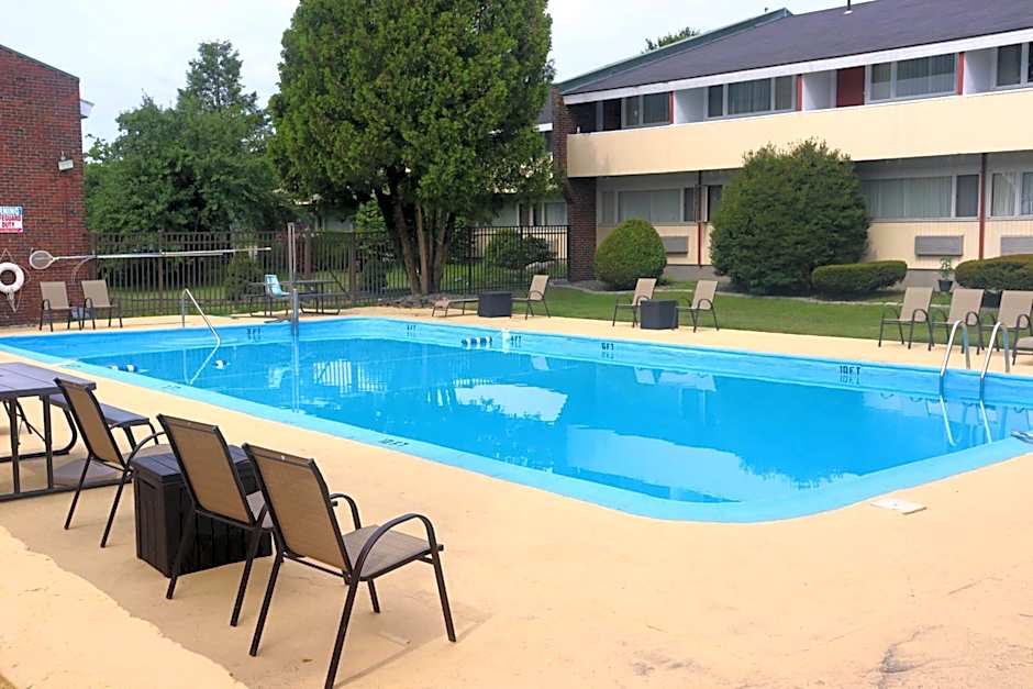 Fireside Inn & Suites Waterville