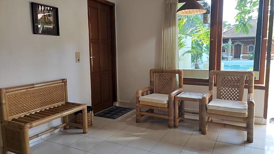 Keyani Bungalows