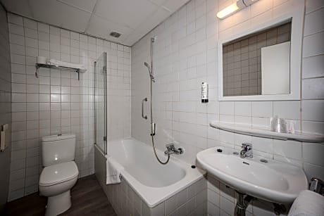 Deluxe Single Room