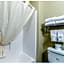 Cobblestone Inn & Suites - Cambridge