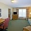 Country Inn & Suites by Radisson, Salina, KS