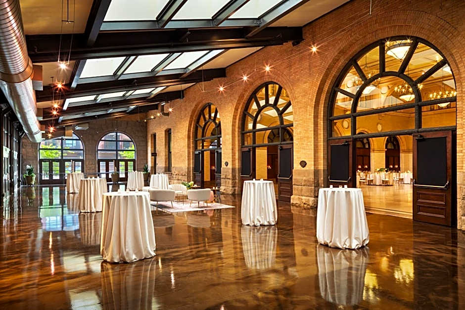 Renaissance by Marriott Minneapolis Hotel, The Depot