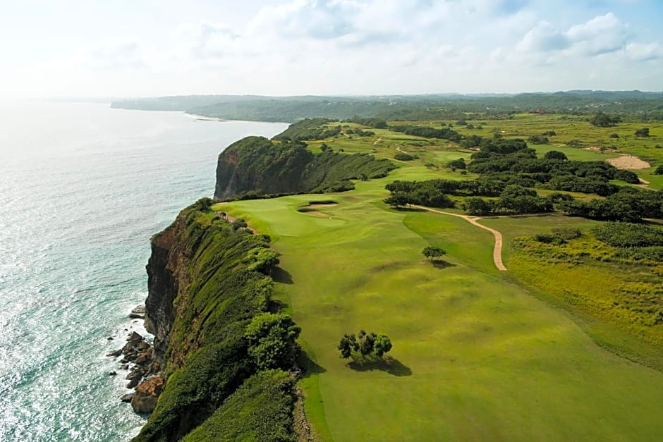 Royal Isabela