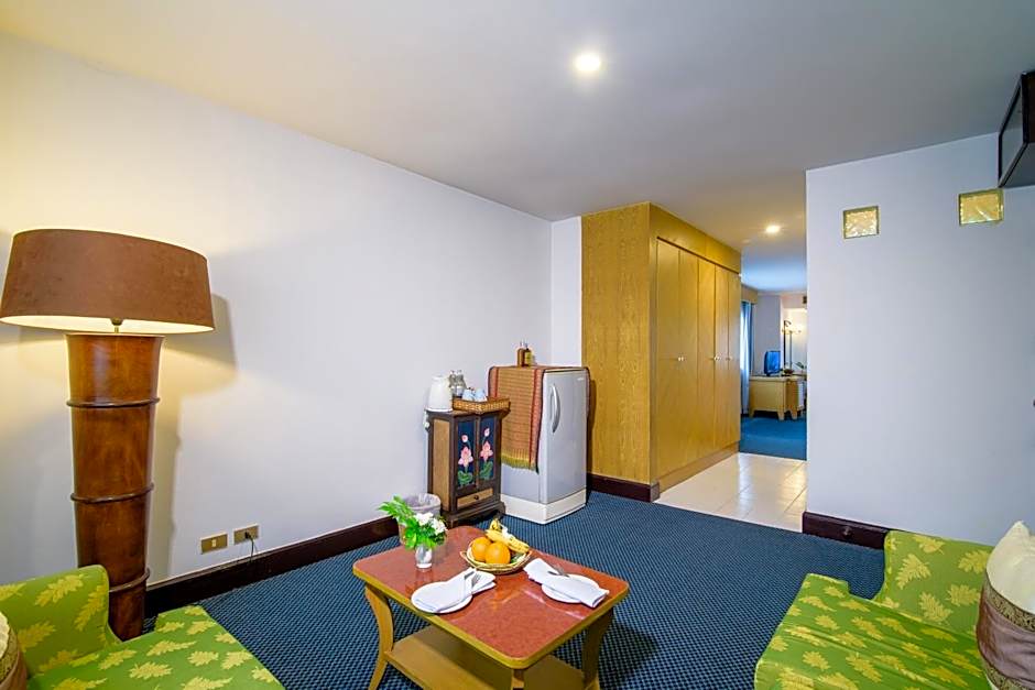 Photo 1 of 6 of Golden Suite, View