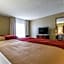 Comfort Inn & Suites Lexington