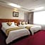 Van Ha Hotel Etown - Nhà Ga T3 Sân Bay TSN