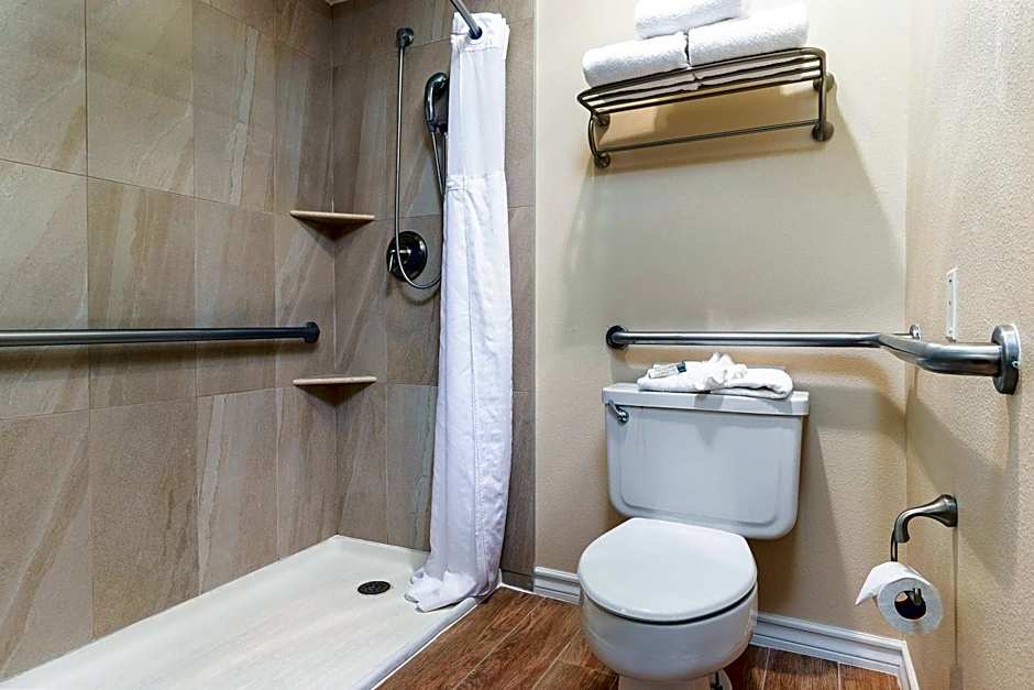 Chase Suites Hotel In Newark