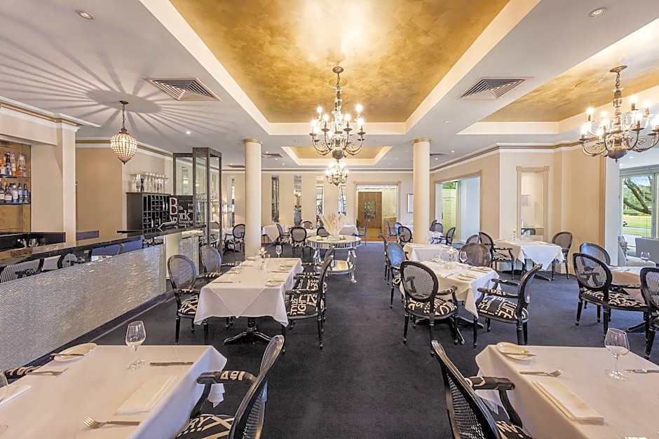 The Carrington Hotel