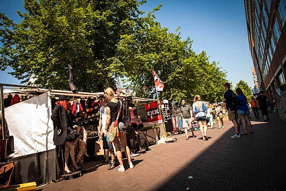 Zwanestein Canal House