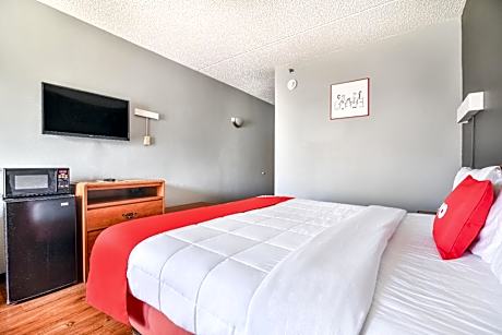 King Bed Accessible