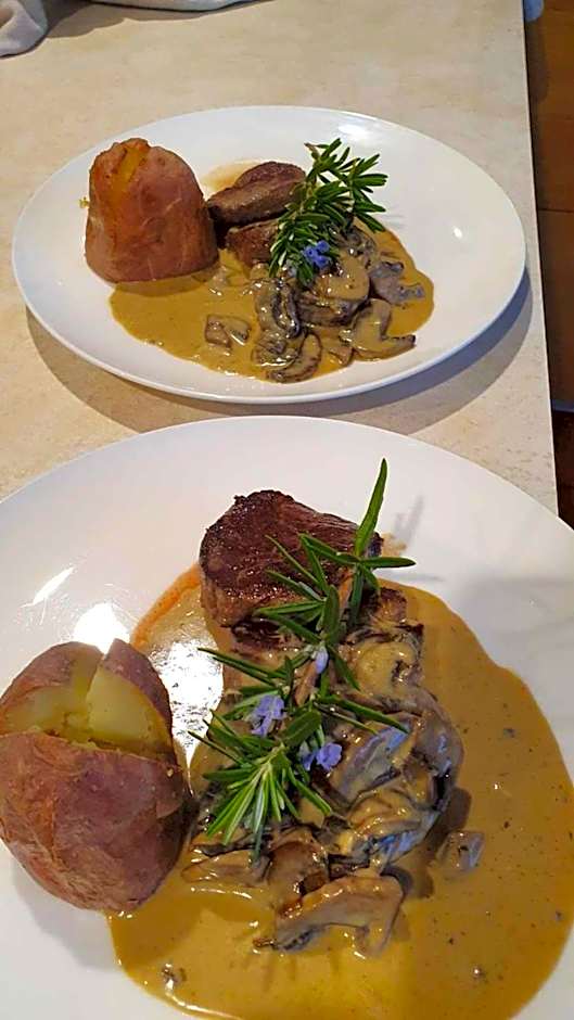 Century House B & B flatlette