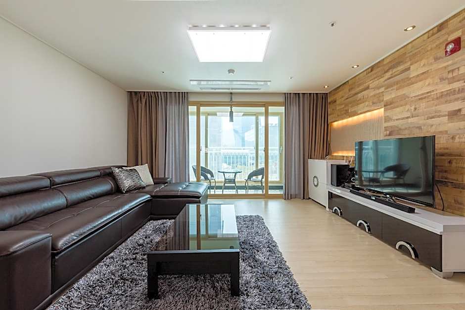 JS Residence Hotel Okpo