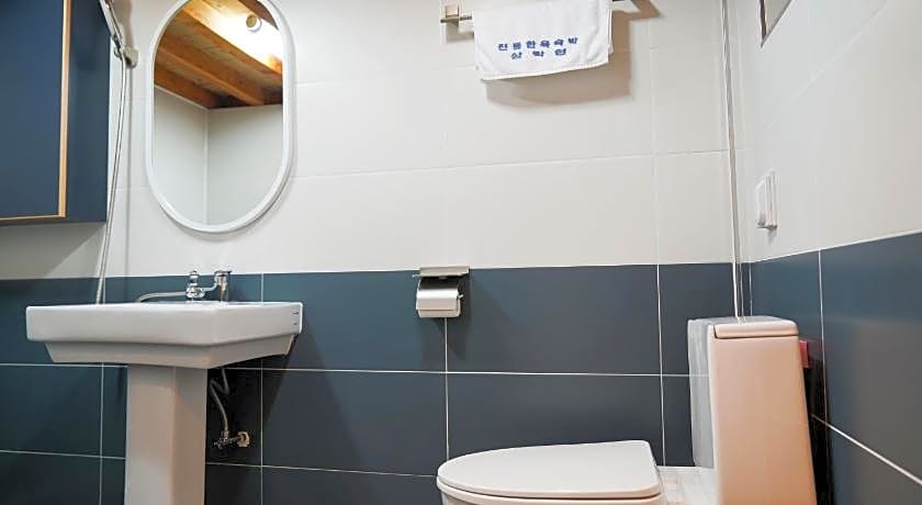 Samlockhon Hanok Guesthouse