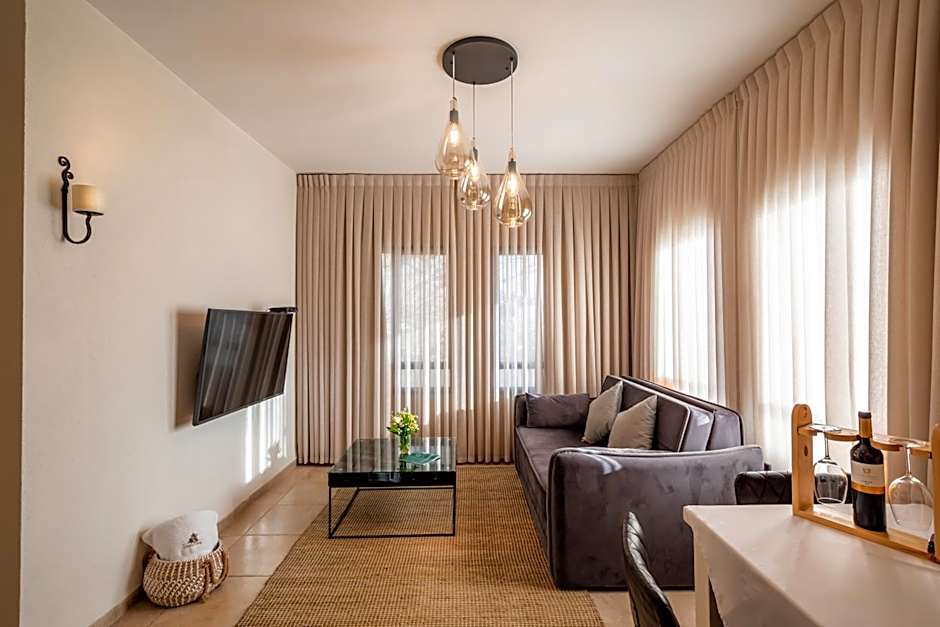 Grand Vista Boutique Hotel And Spa