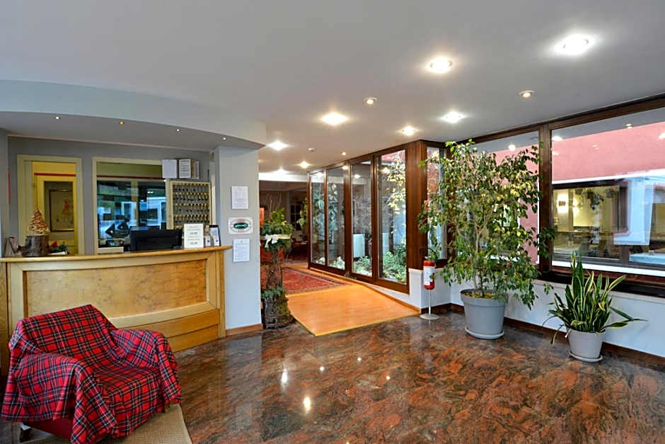 Hotel Due Ragni e Ristorante