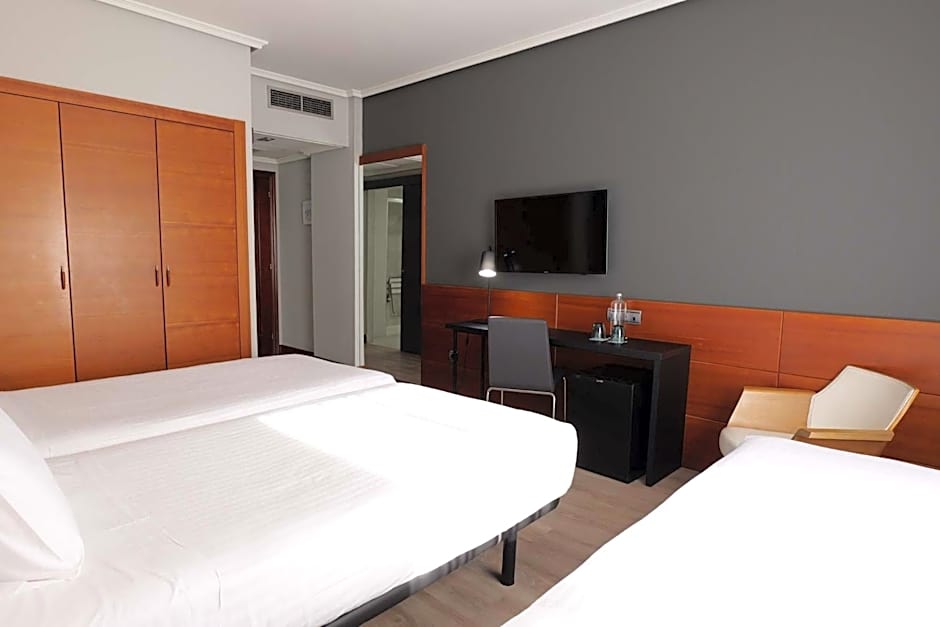 Eurostars Amara
