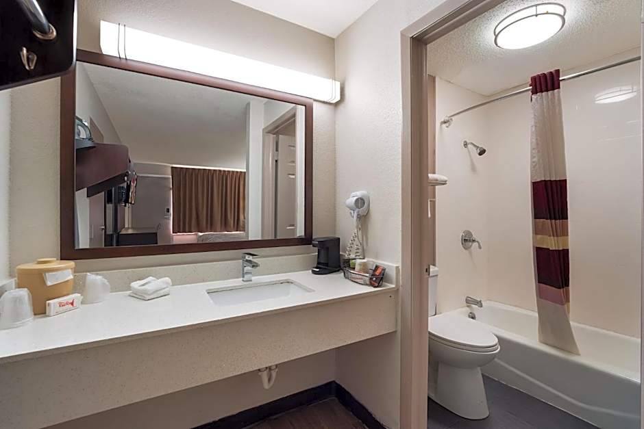 Red Roof Inn Columbia, SC Airport