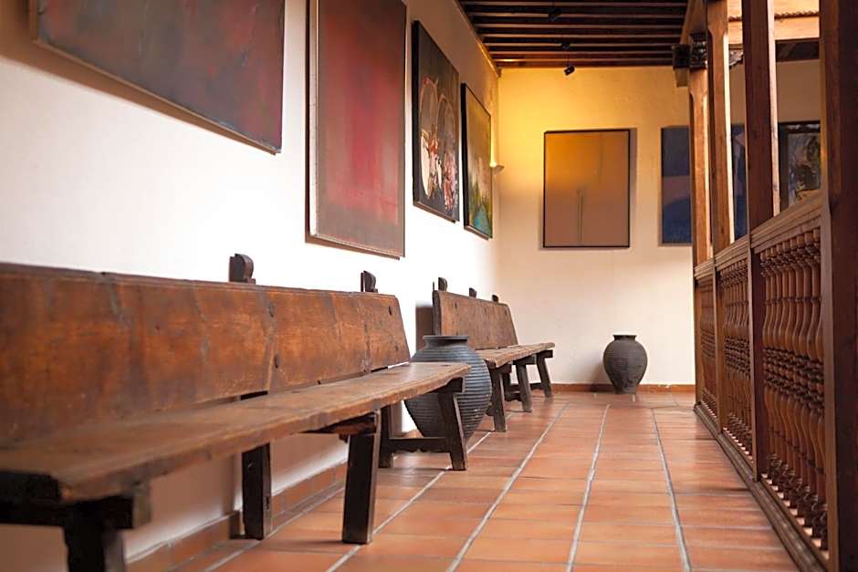 Palacio De Santa Ines