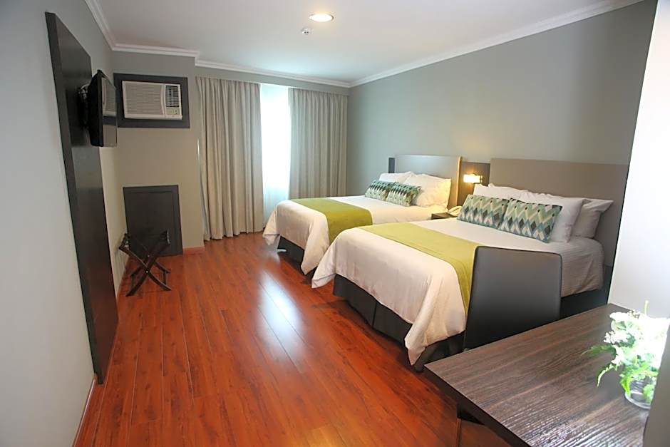 Aranjuez Hotel & Suites