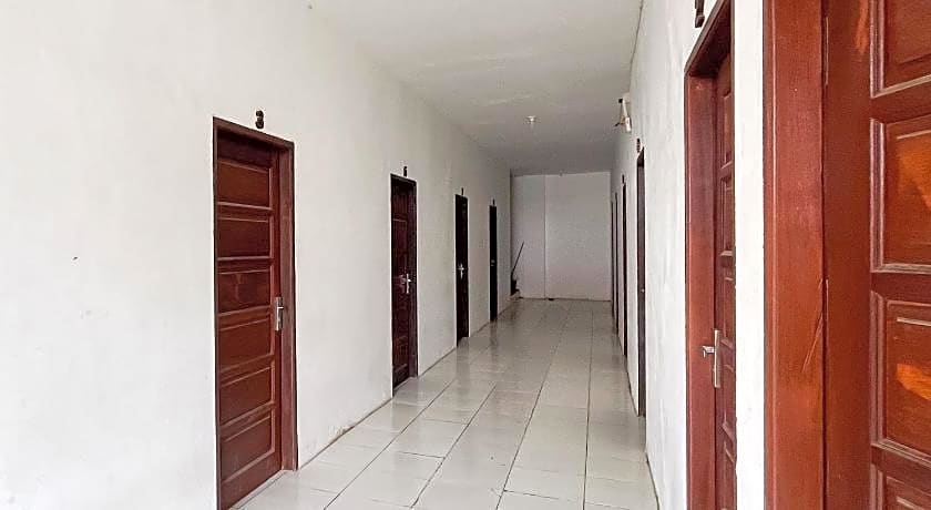 OYO 92626 Good Sleep 4 Inn Dcos Syariah