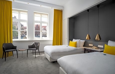 Deluxe Double Room with Market Square View