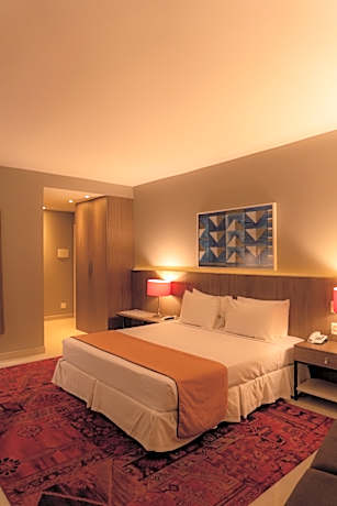 LUXURY COUPLE CAPACITY 01