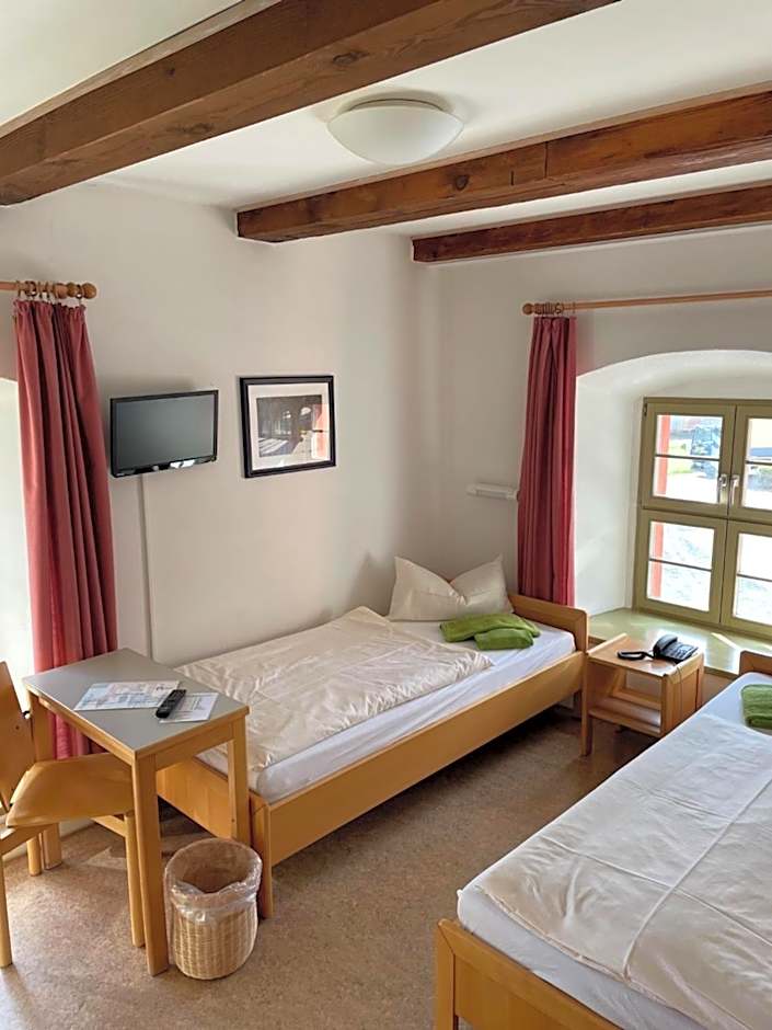 Gästehäuser St. Marienthal