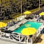 Studio Z Extended Stay Hotel & Lounge