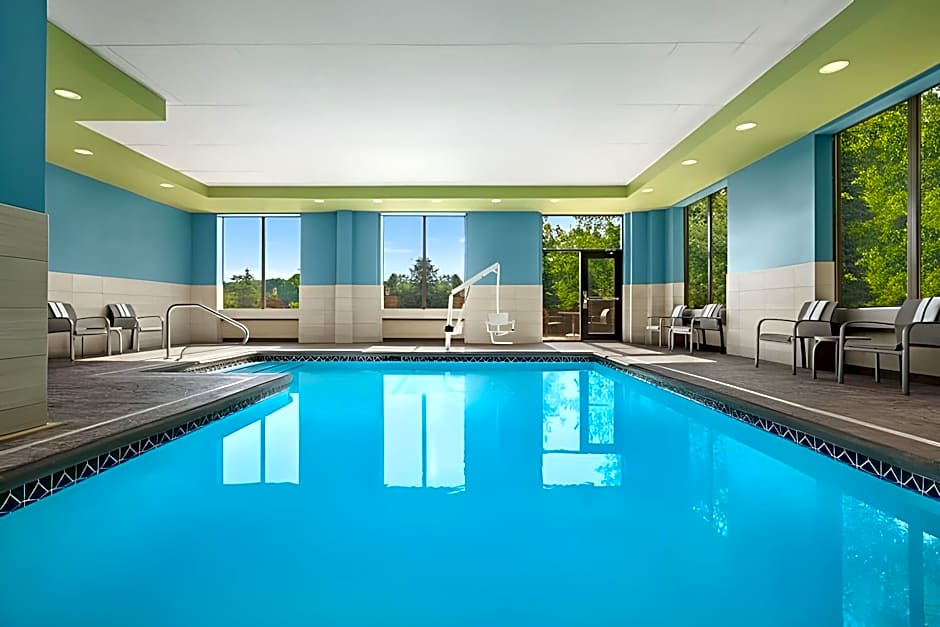 Holiday Inn Express Hotel and Suites Akron South-Airport Area By IHG