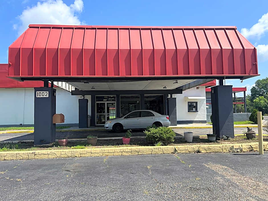 SPRINGWOOD HOTEL, Opelika I-85 Columbus Pkwy