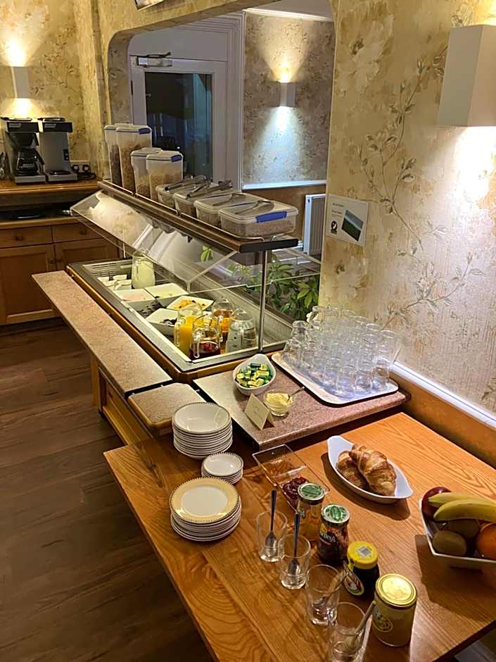 Welbeck Hotel & Apartments IOM