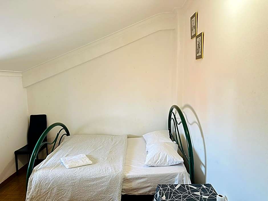Come Inn Sesimbra
