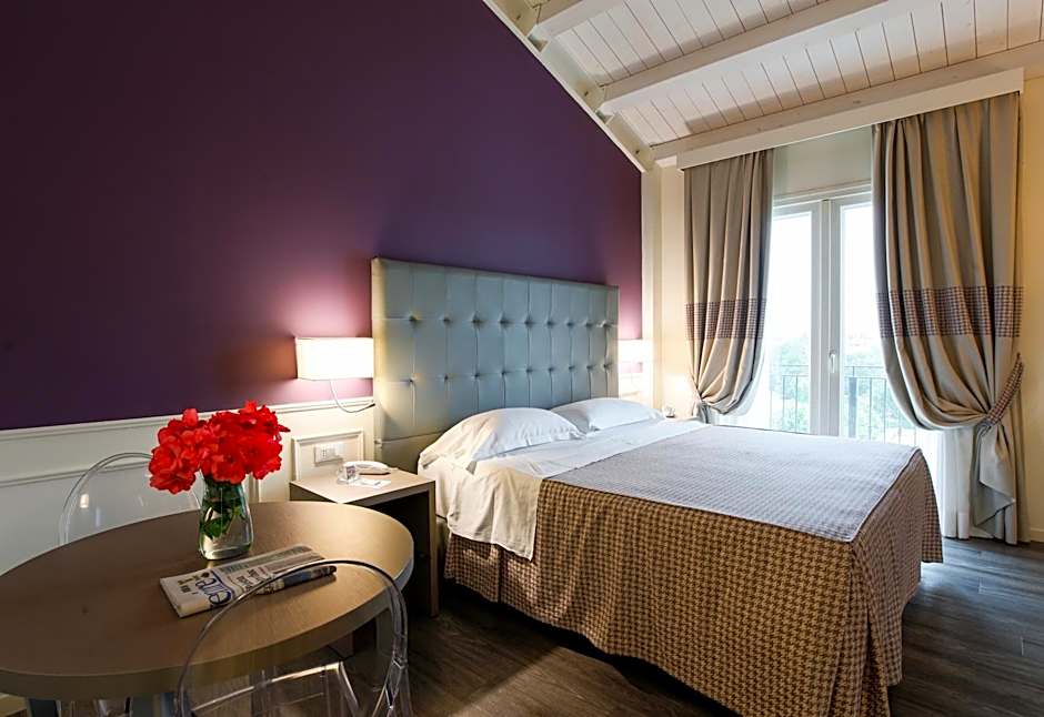 Savoia Hotel Regency