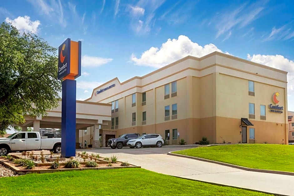Comfort Inn & Suites Temple - Medical Center