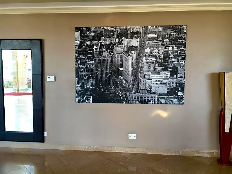 Times Square Suite Hotel