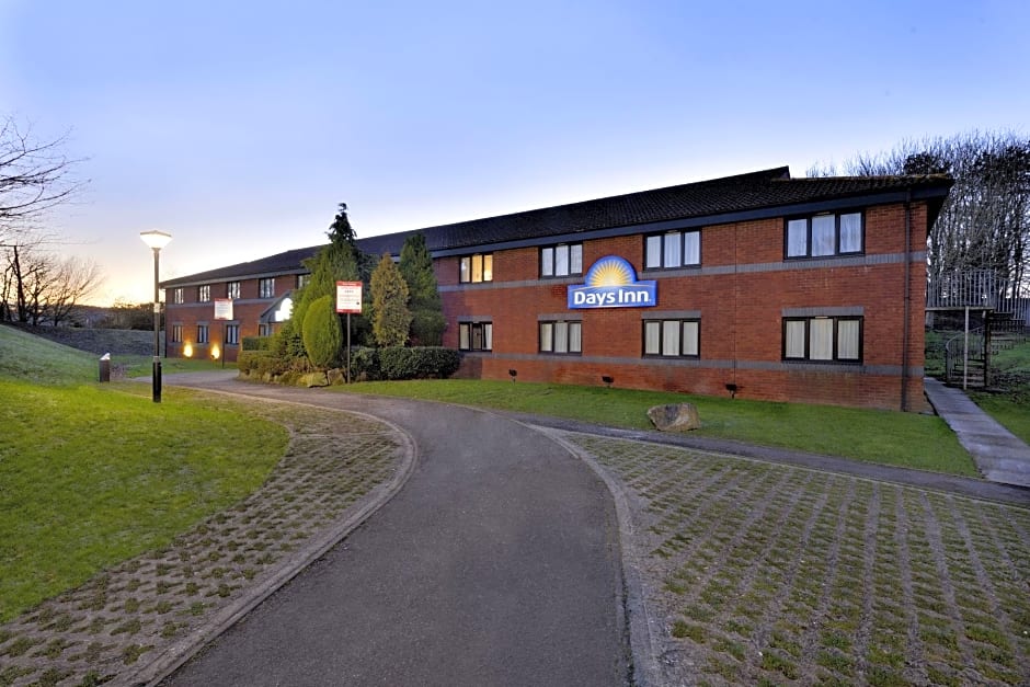 Days Inn by Wyndham Membury M4