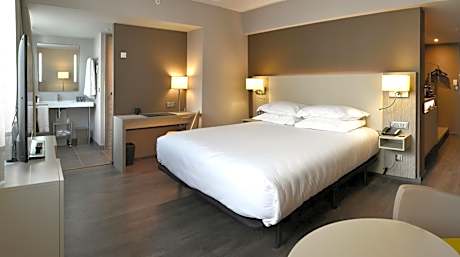 AC Hotel by Marriott Marseille Prado Velodrome