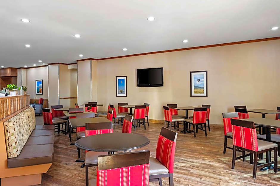 Comfort Suites Roswell
