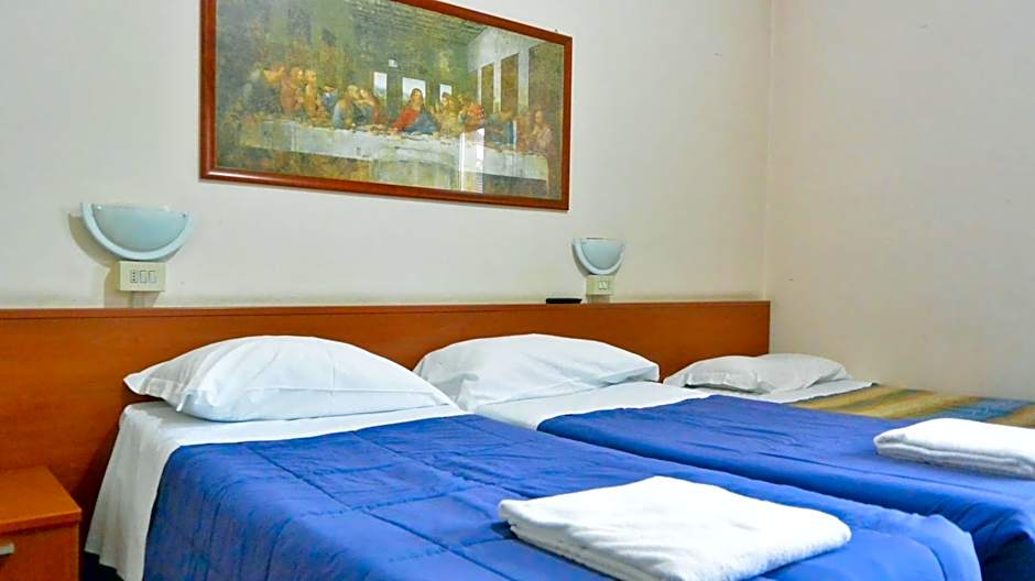 Hotel Arno – Milan, DC