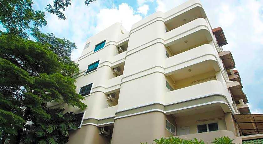 Baan Boonanan Apartment